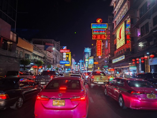 Bangkok city tour /10 hour 09:00am-7:00pm